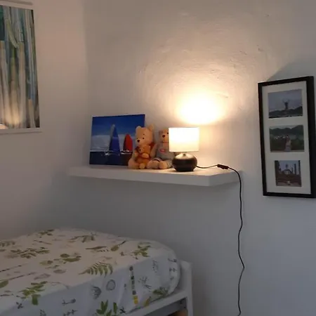 Faro De Apartamento Sardina