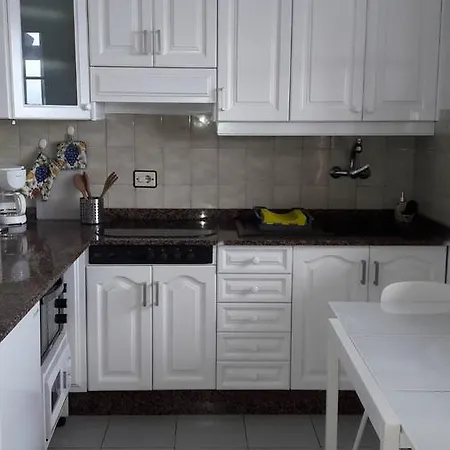 Apartamento Faro De *